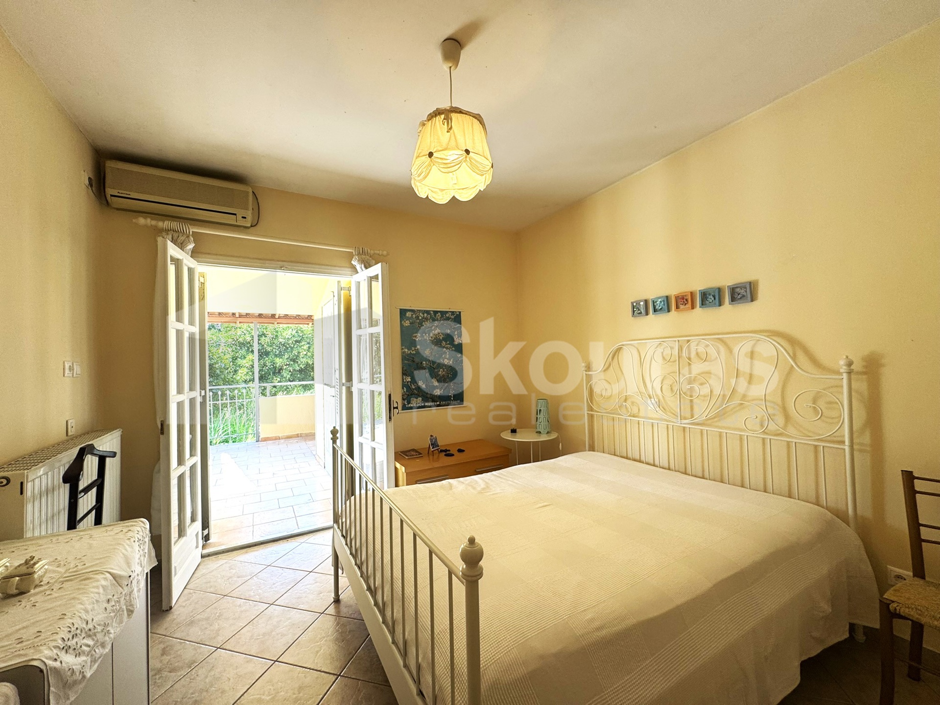Gallery image 13
