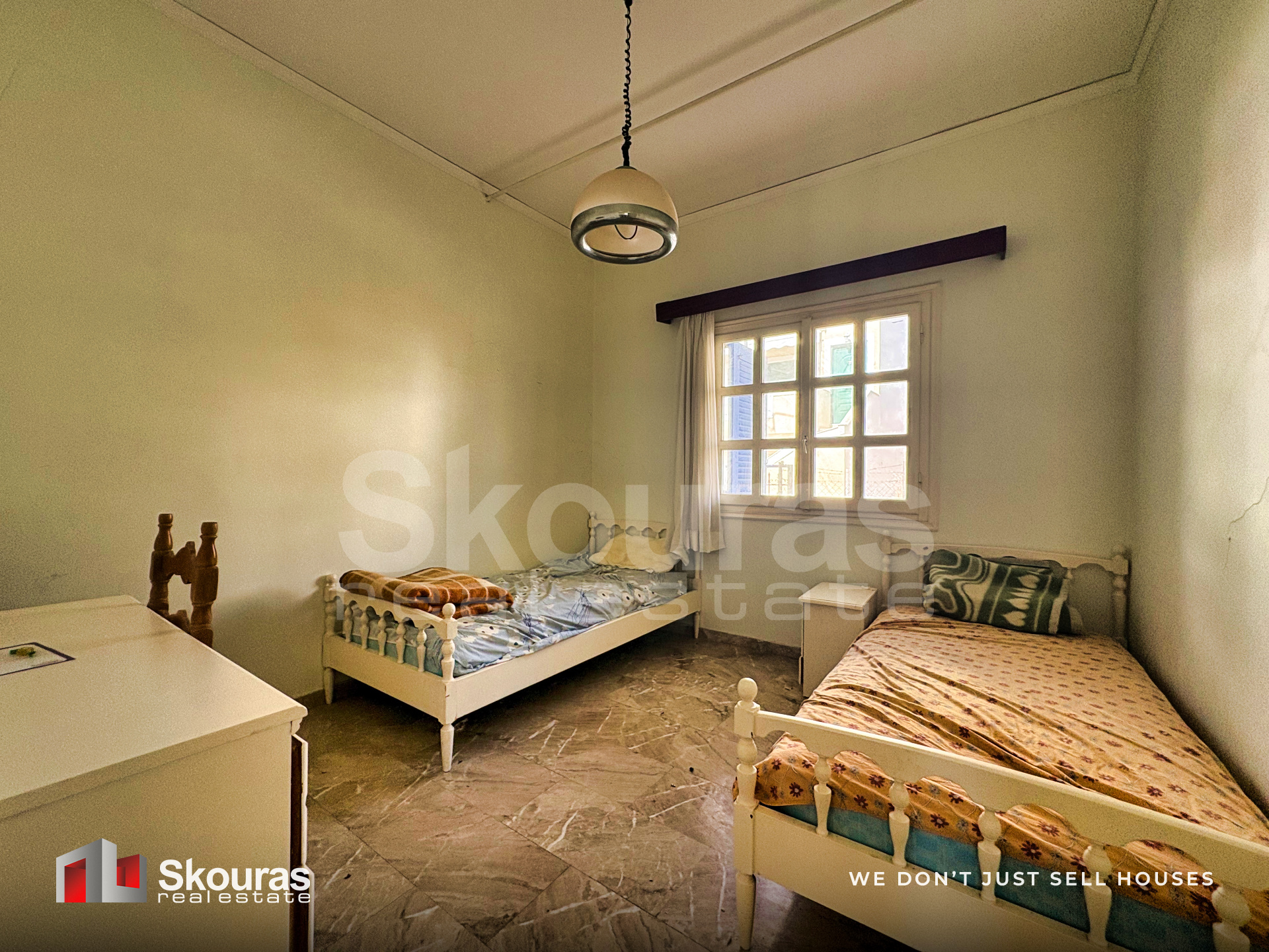 Gallery image 16