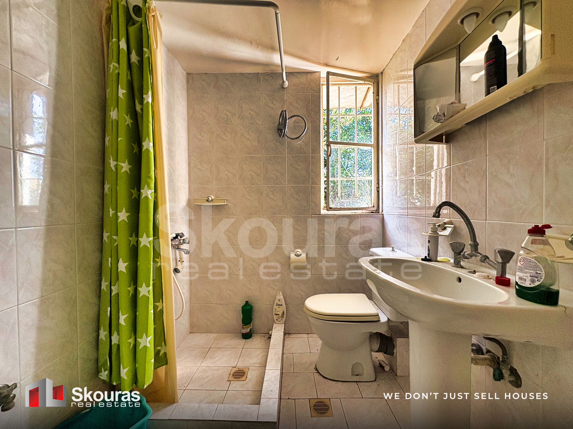 Gallery image 14