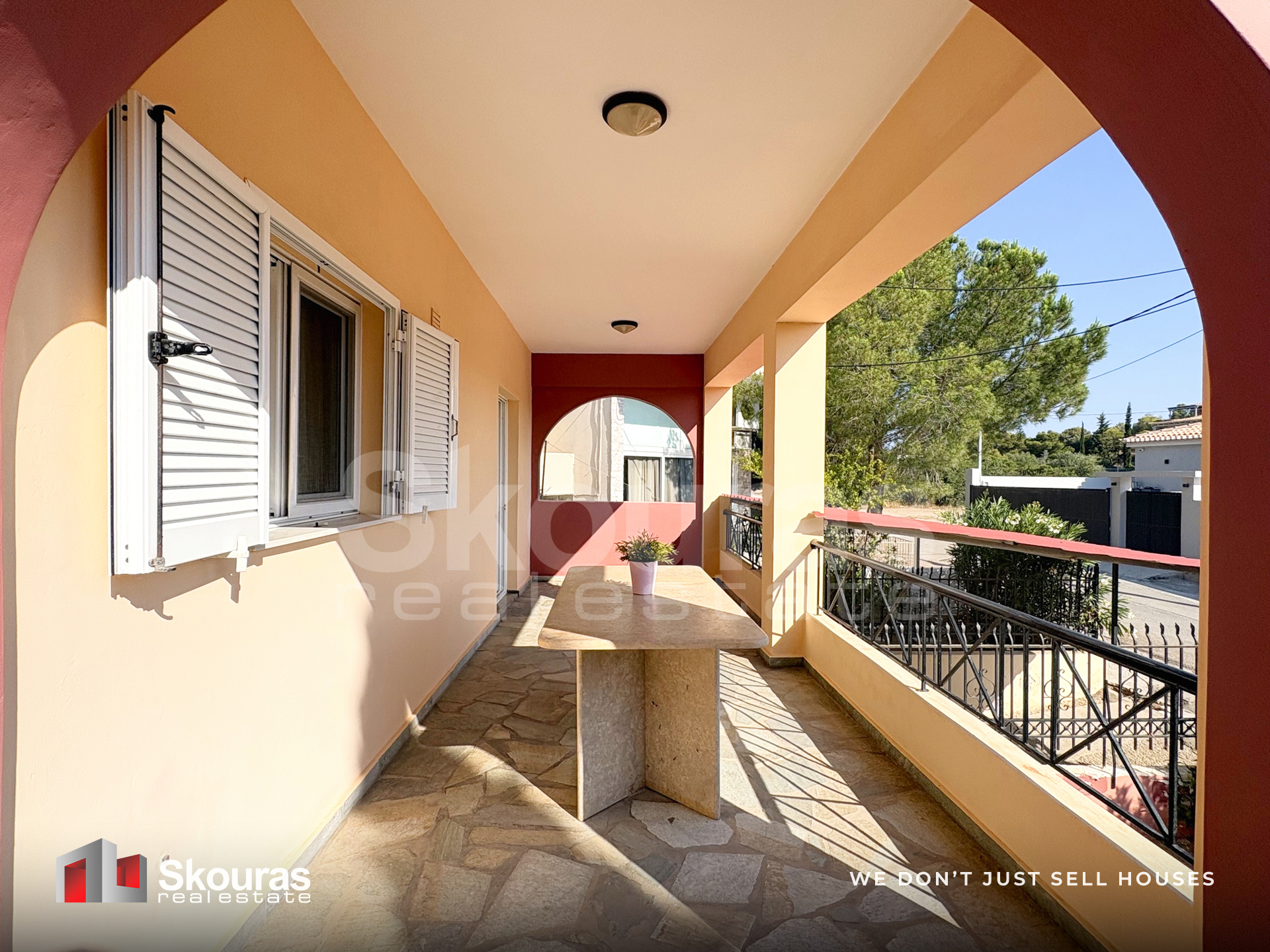 Gallery image 15