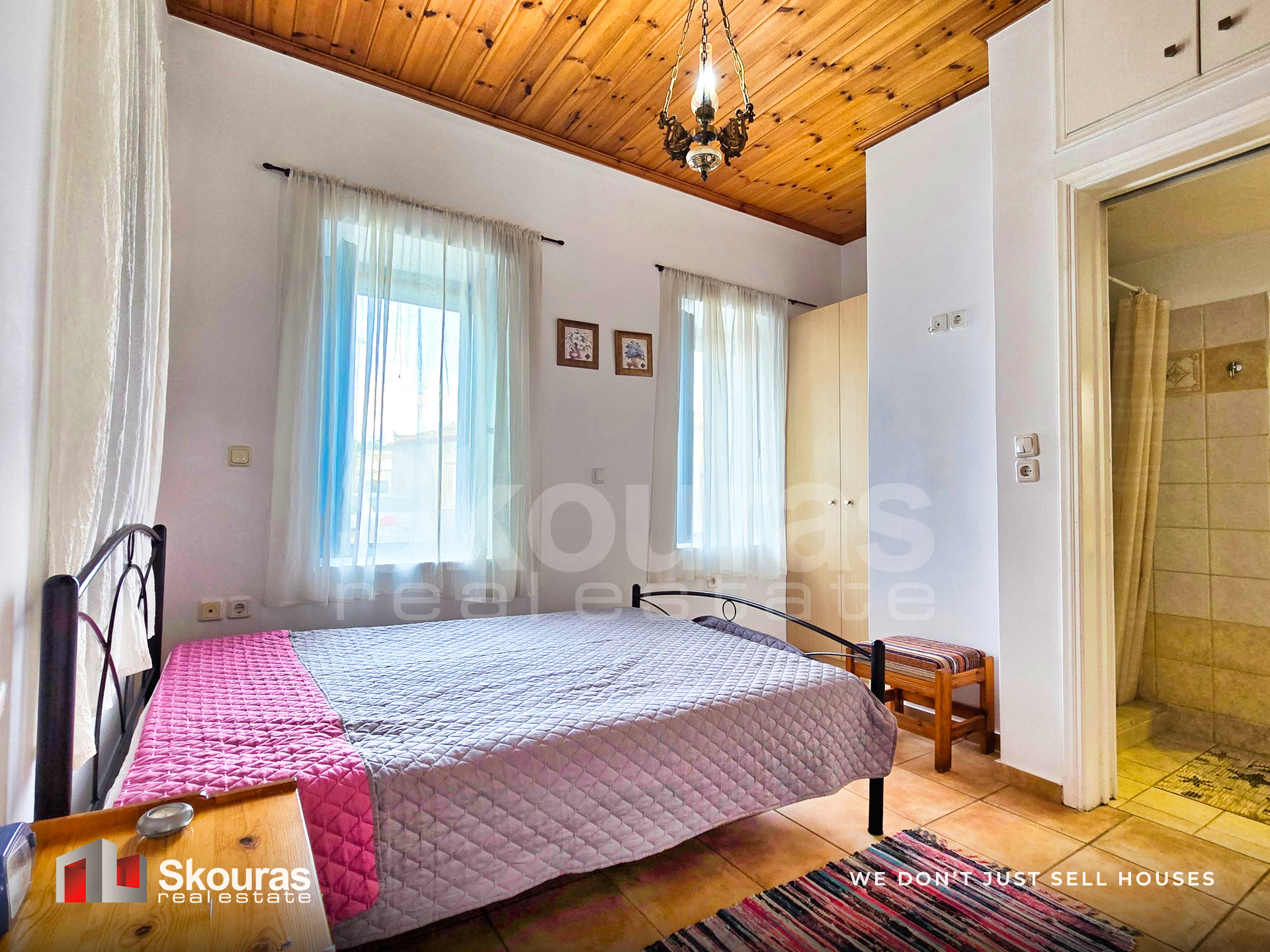 Gallery image 12