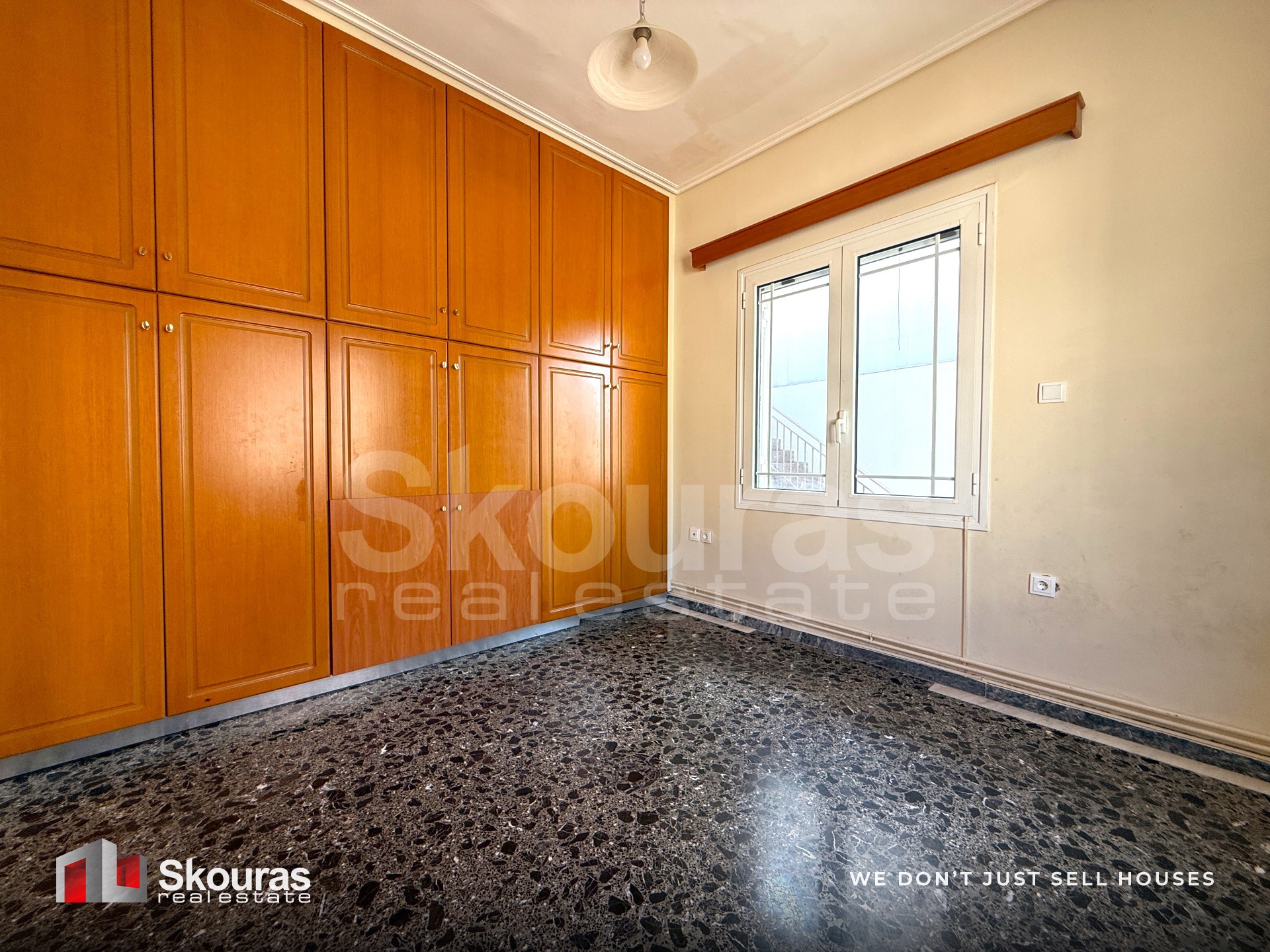 Gallery image 15