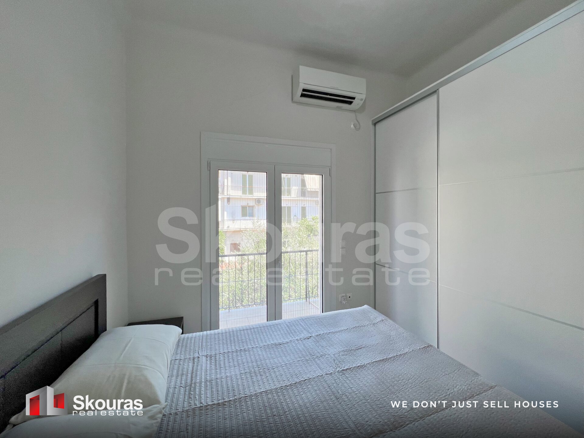 Gallery image 13
