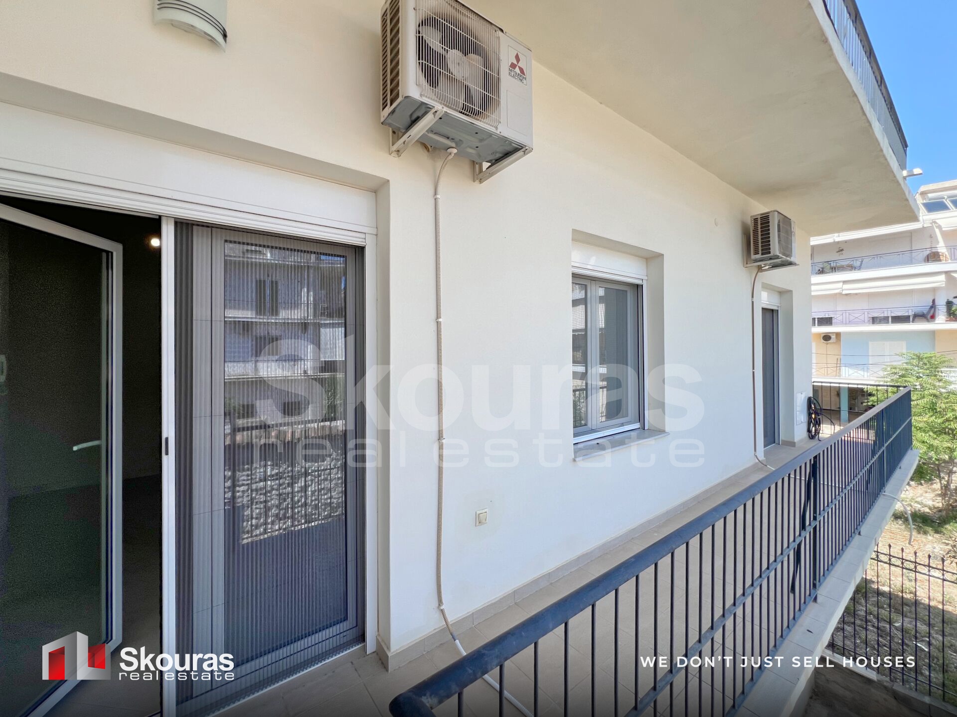 Gallery image 14