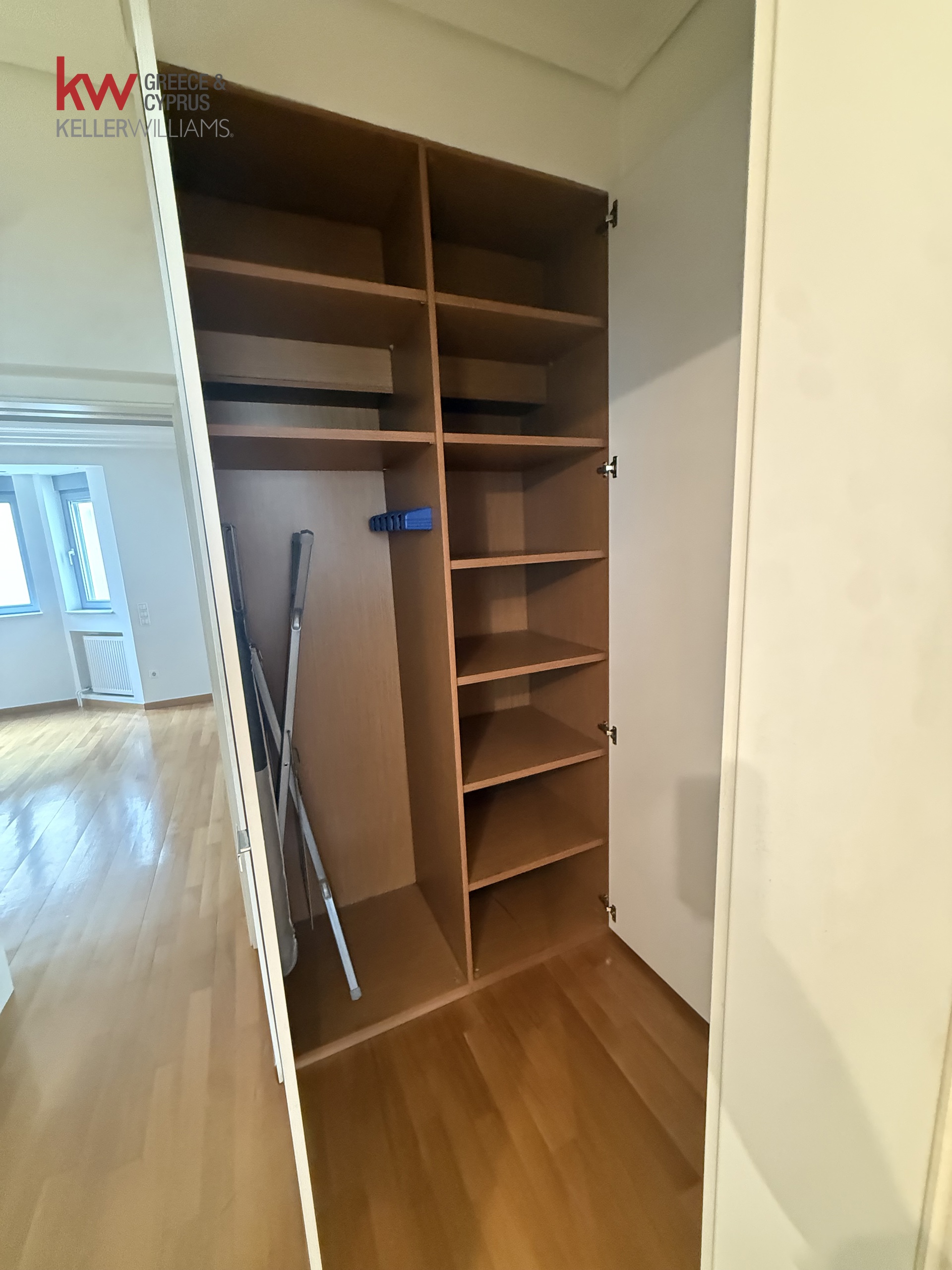 Gallery image 16