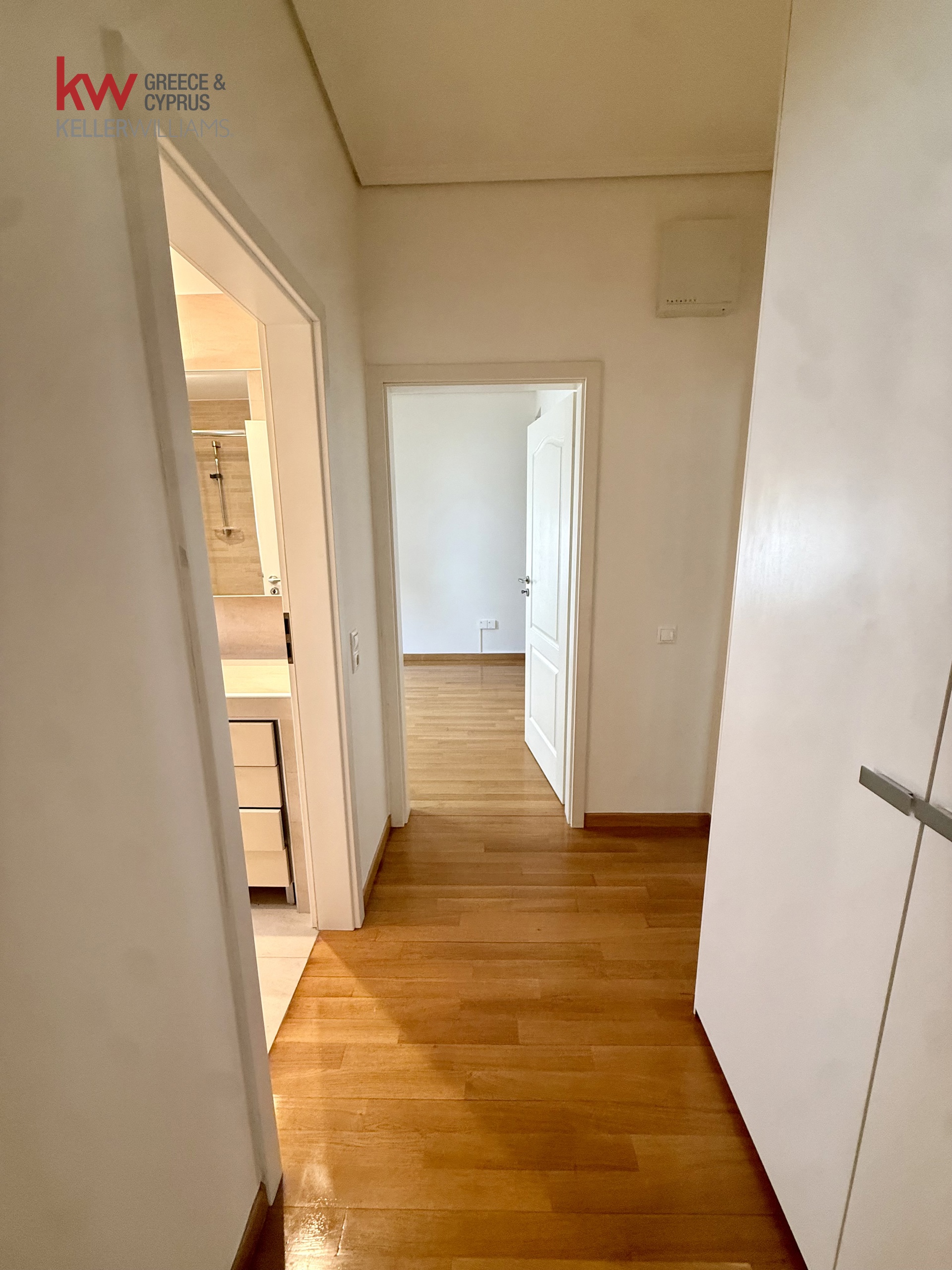 Gallery image 17