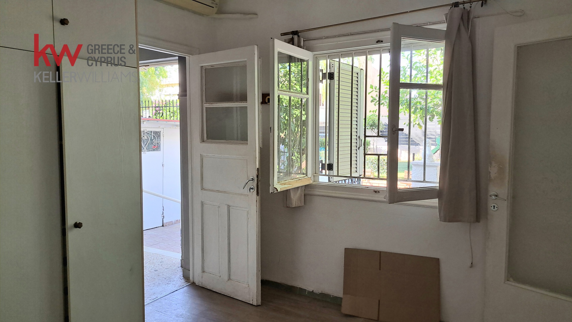 Gallery image 11