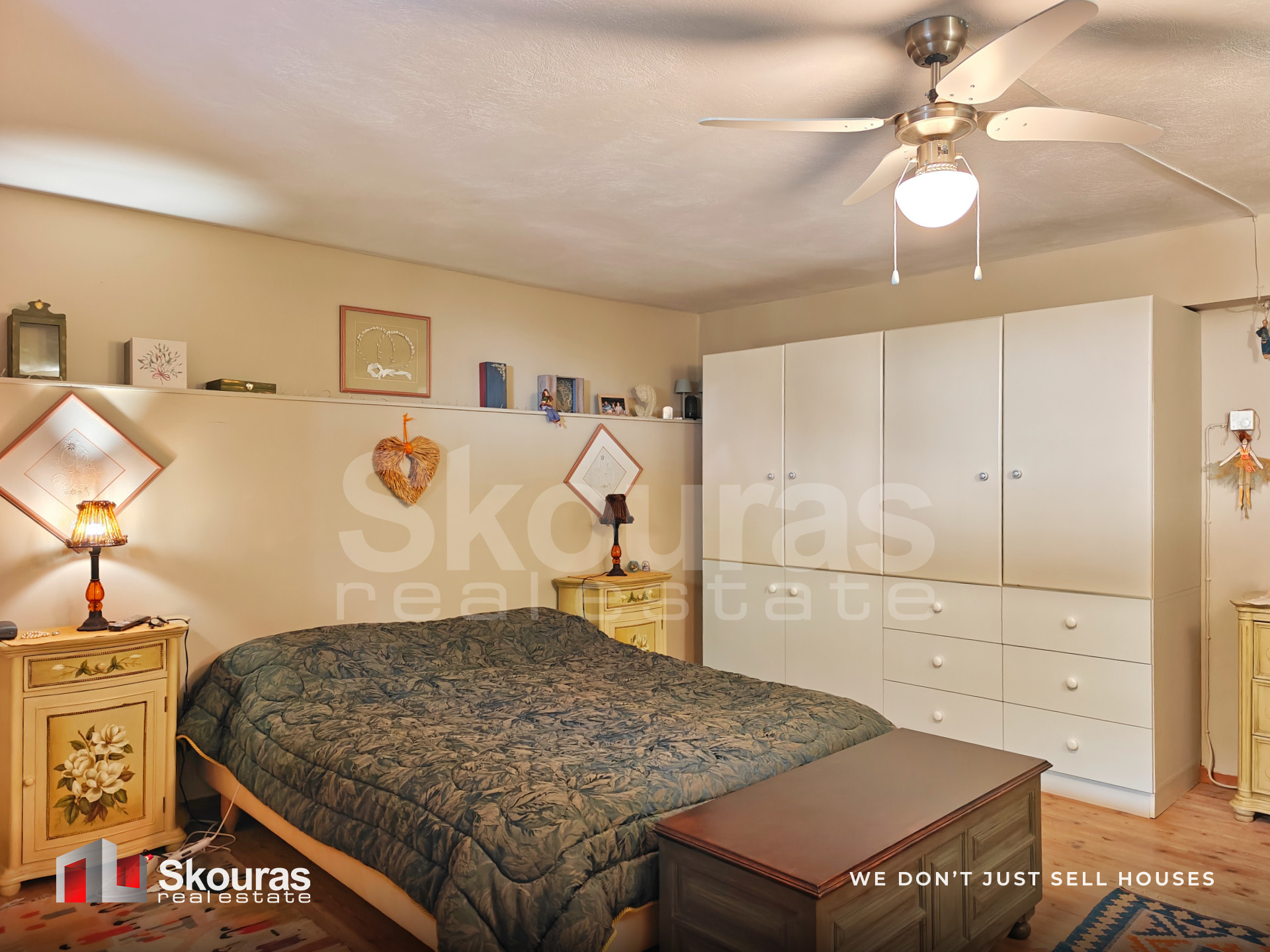 Gallery image 21
