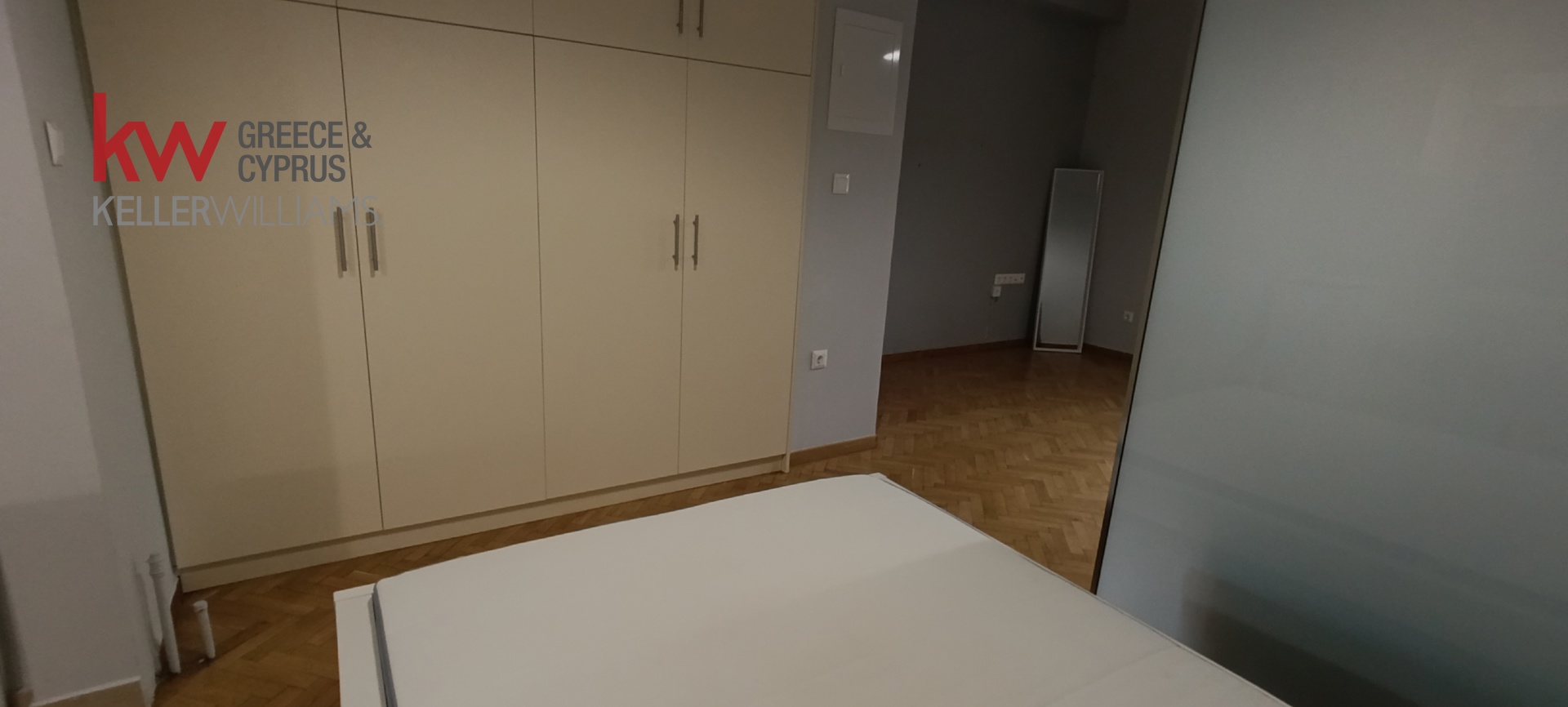 Gallery image 13
