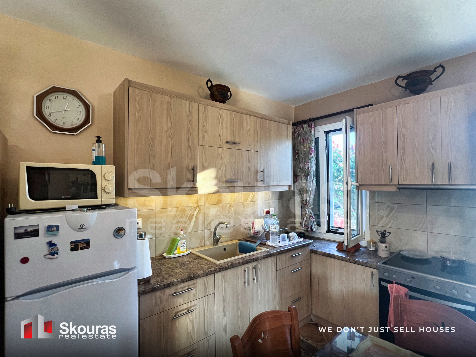 Gallery image 10