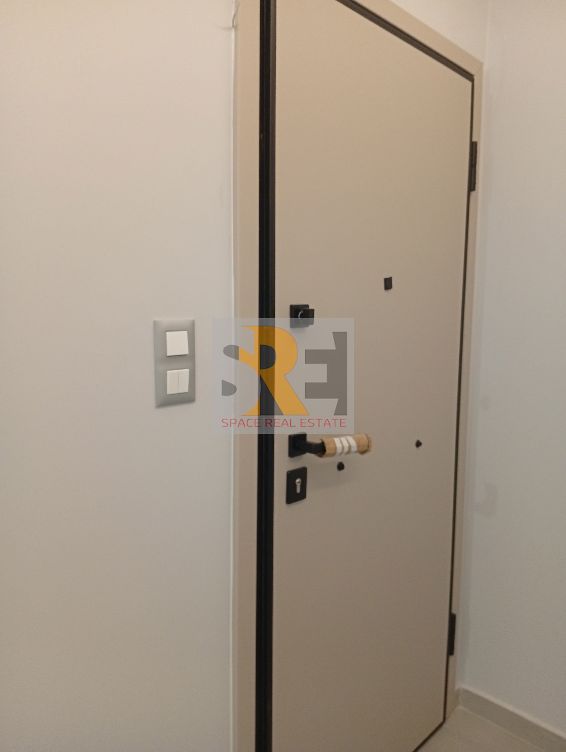 Gallery image 10