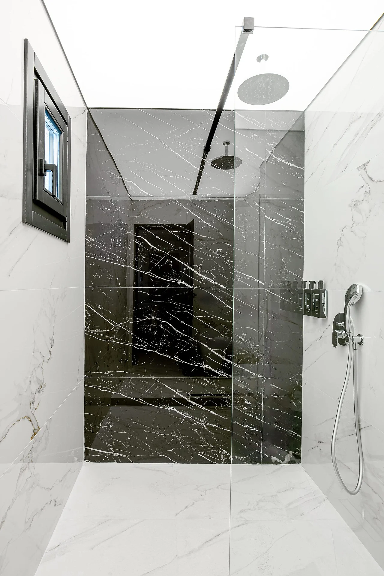 Gallery image 19
