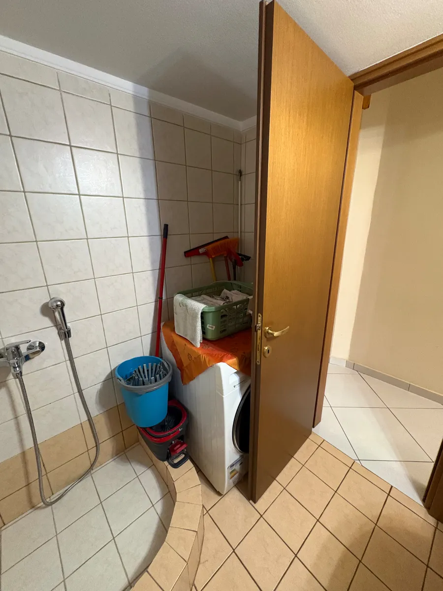 Gallery image 14