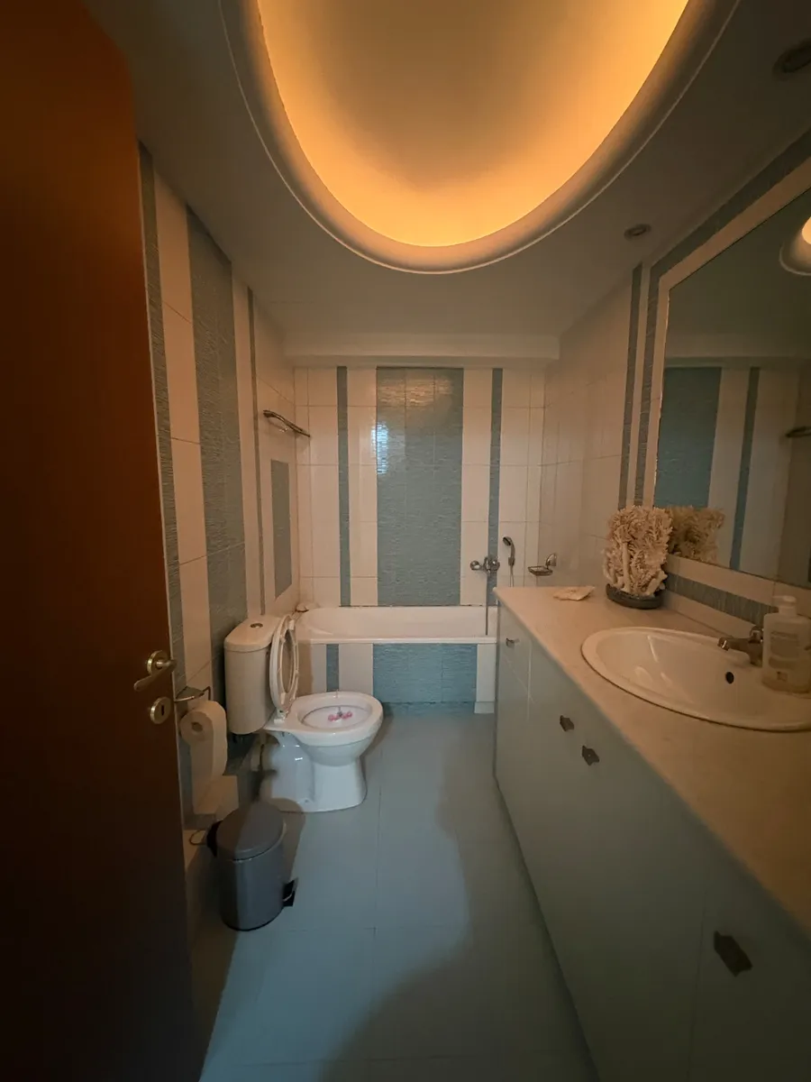 Gallery image 12