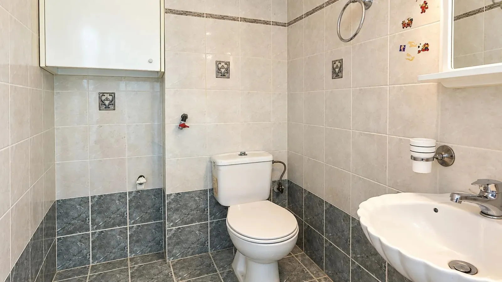 Gallery image 12