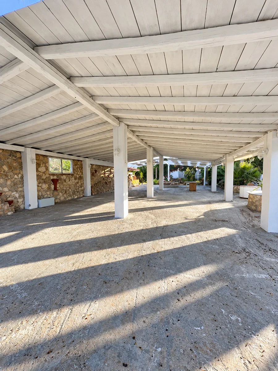 Gallery image 18