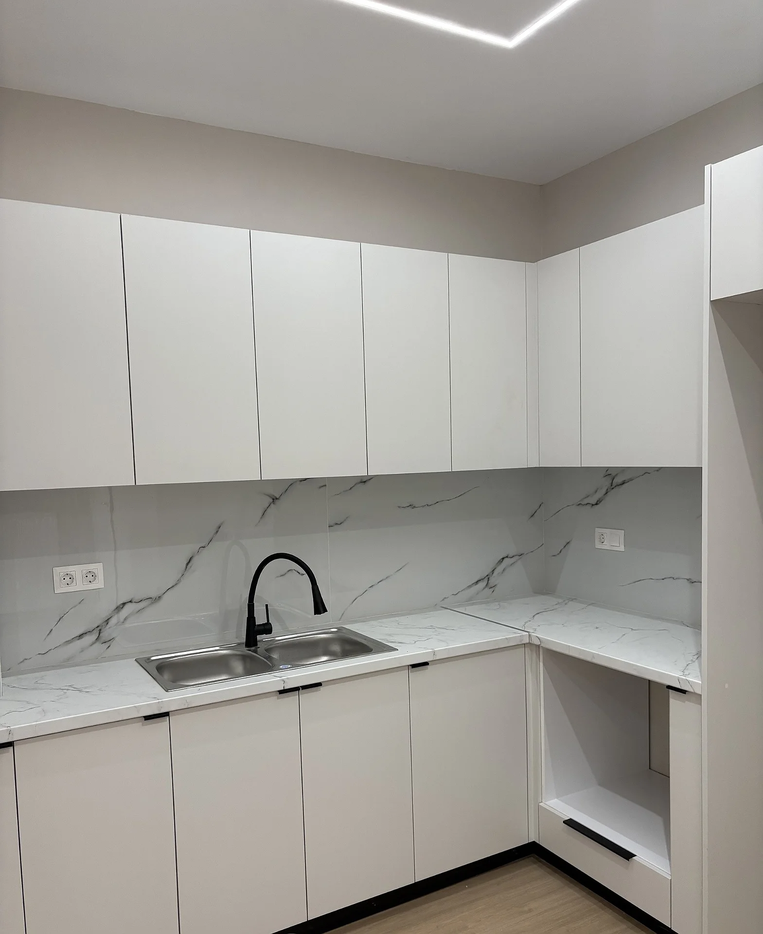 Gallery image 13