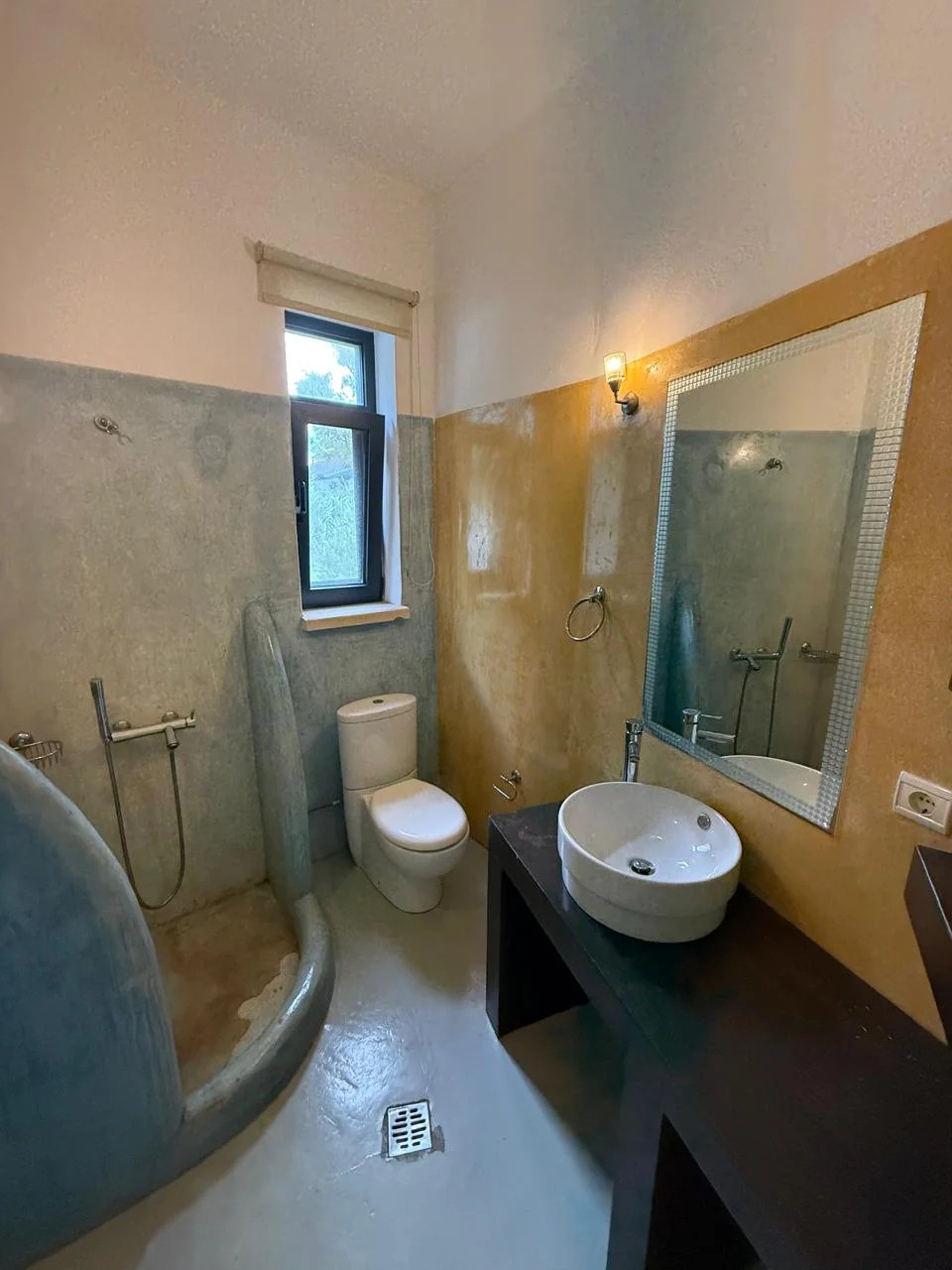 Gallery image 7