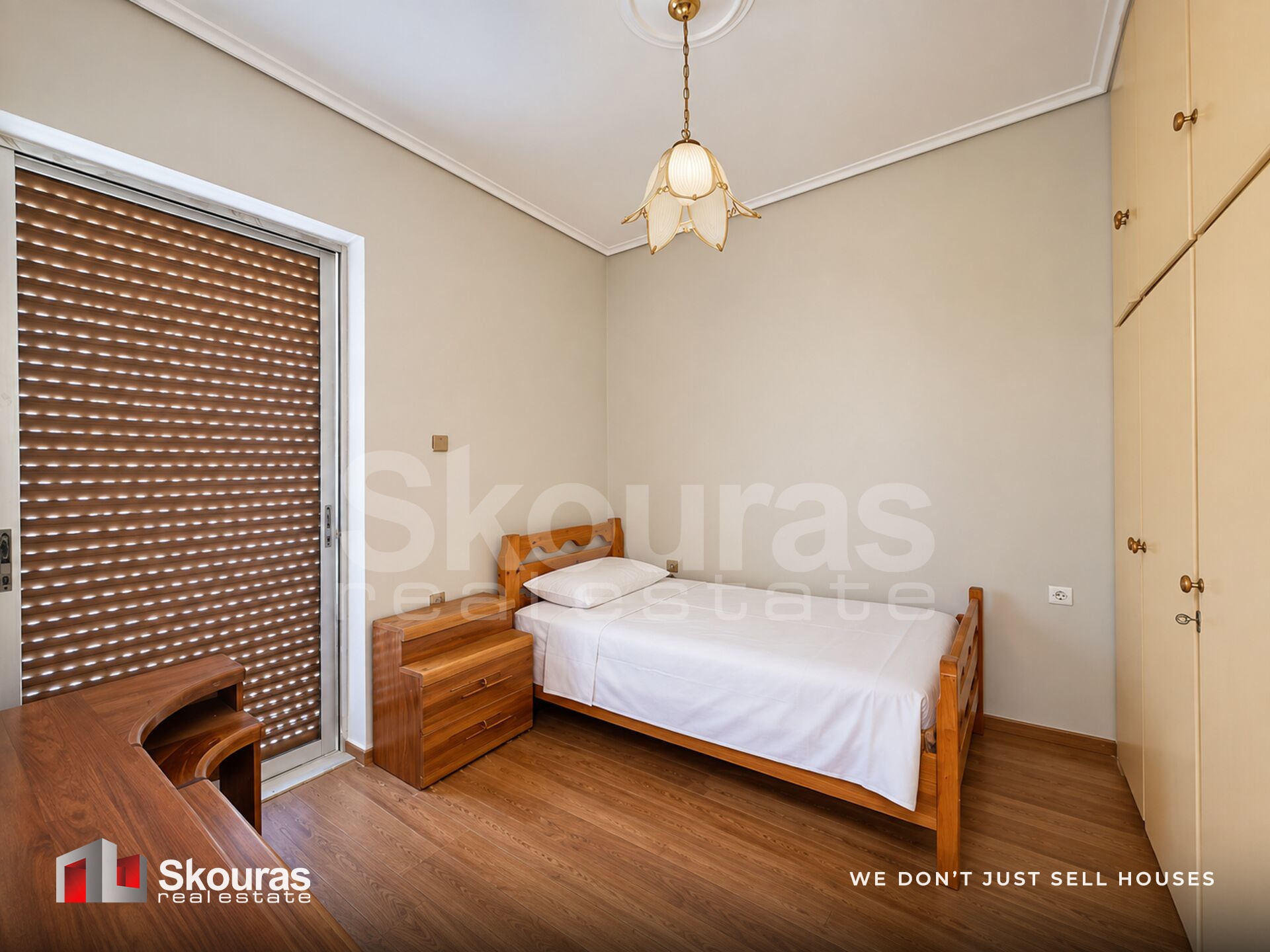 Gallery image 13