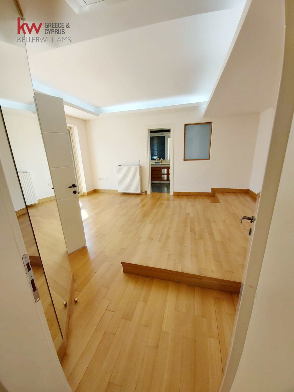 Gallery image 20