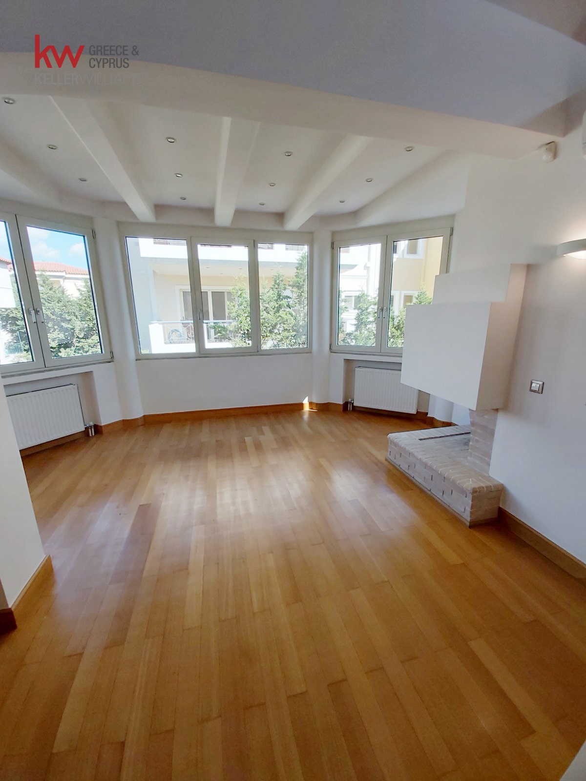 Gallery image 15