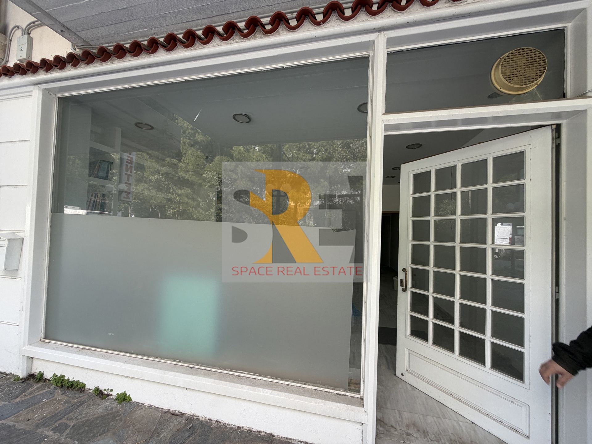 Gallery image 15