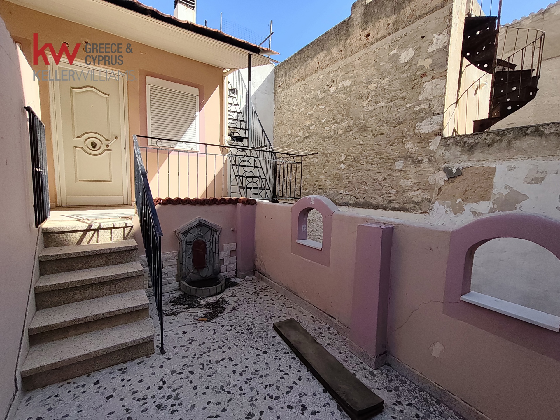 Gallery image 11