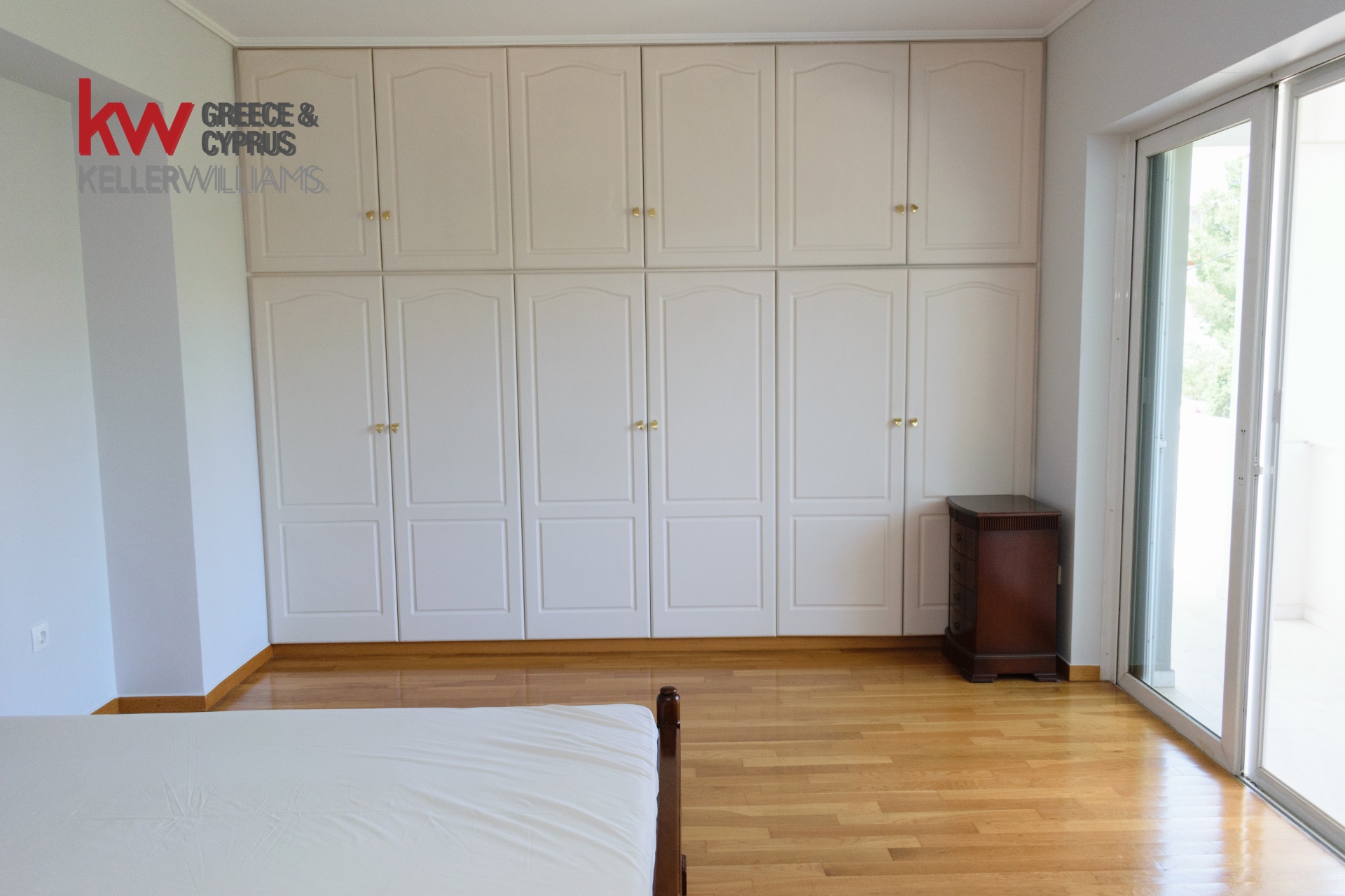 Gallery image 19