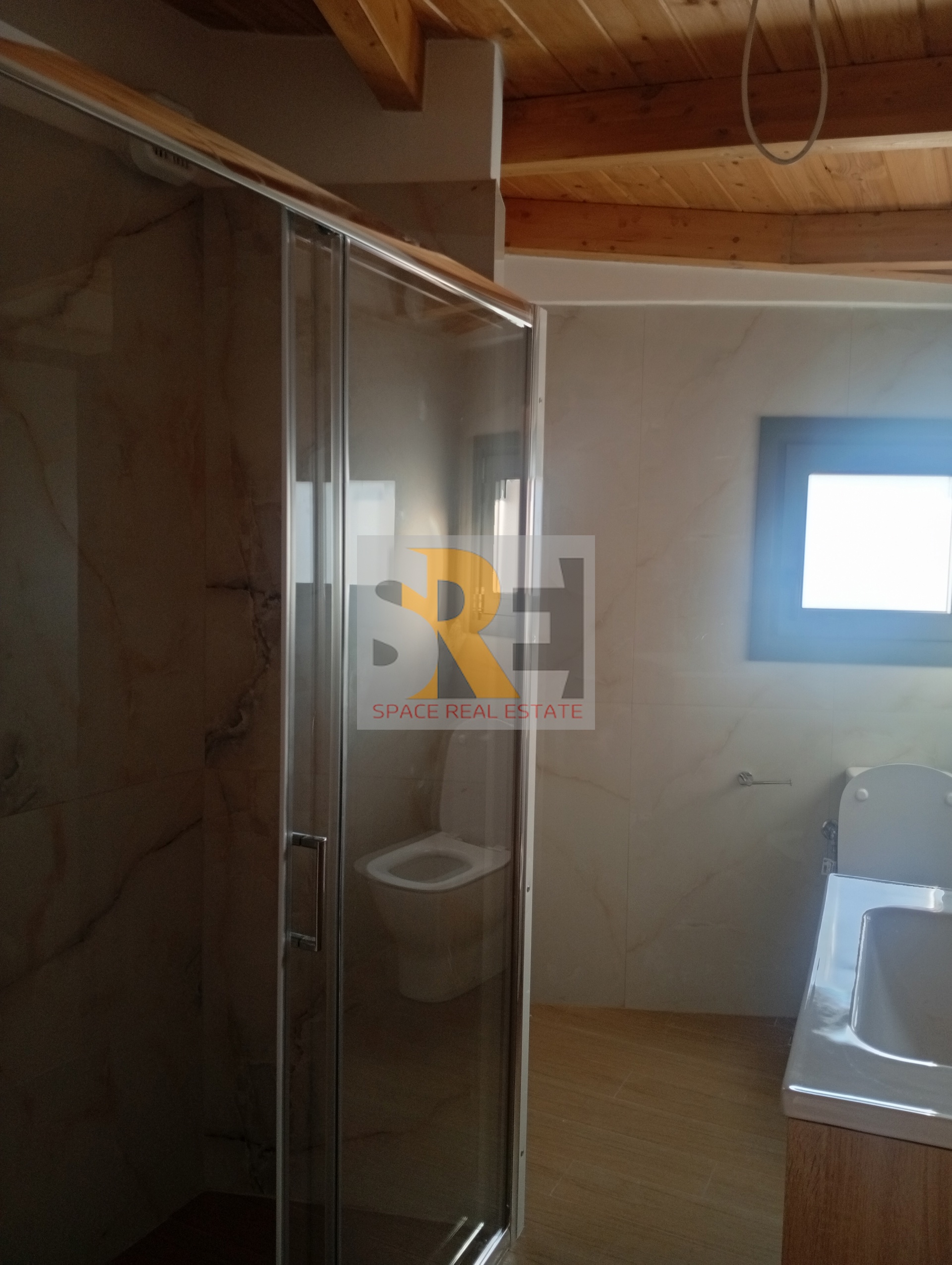 Gallery image 17