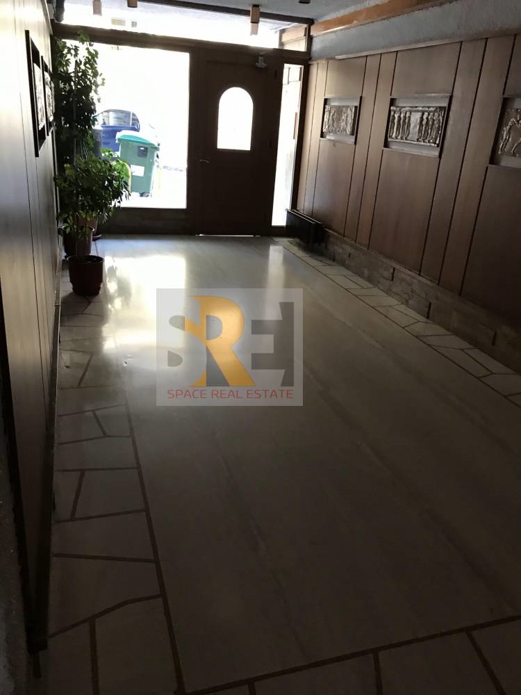 Gallery image 13