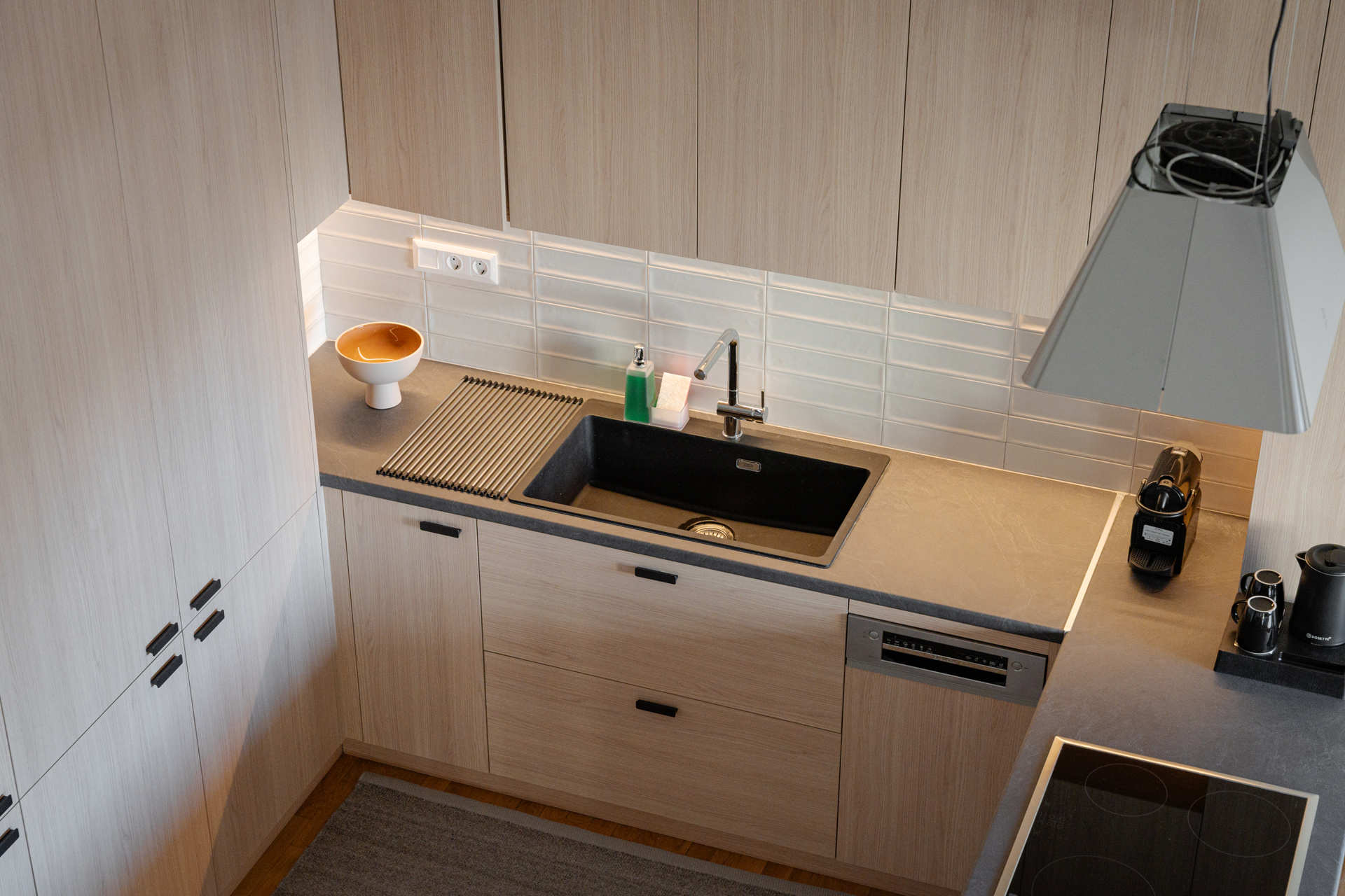 Gallery image 12