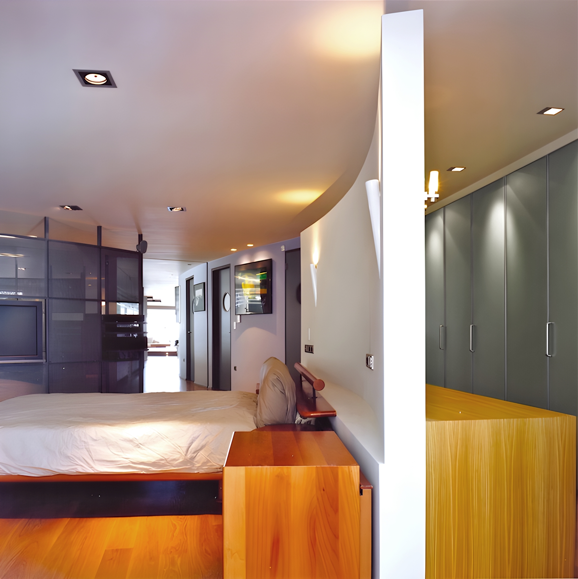 Gallery image 7
