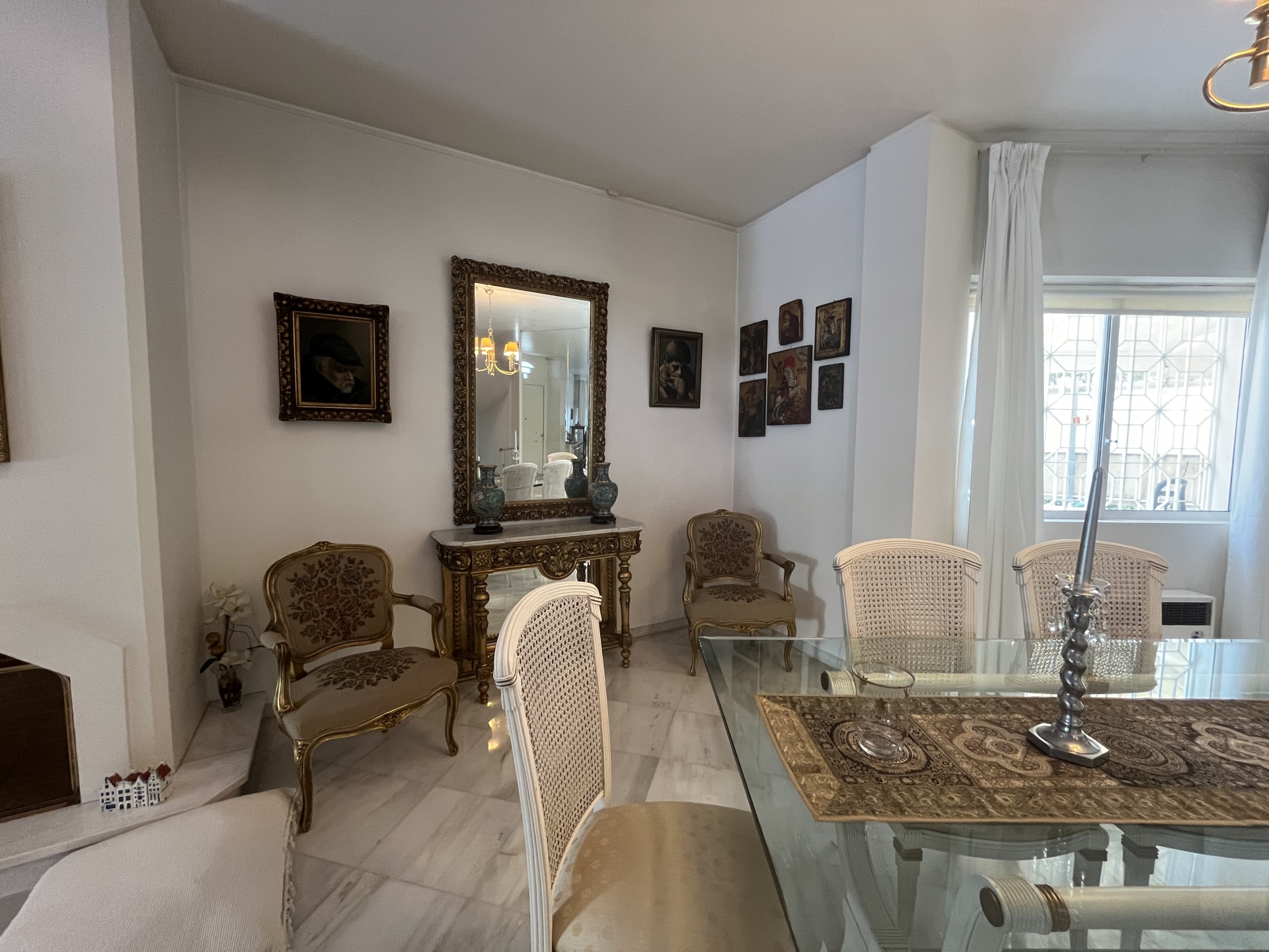 Gallery image 12
