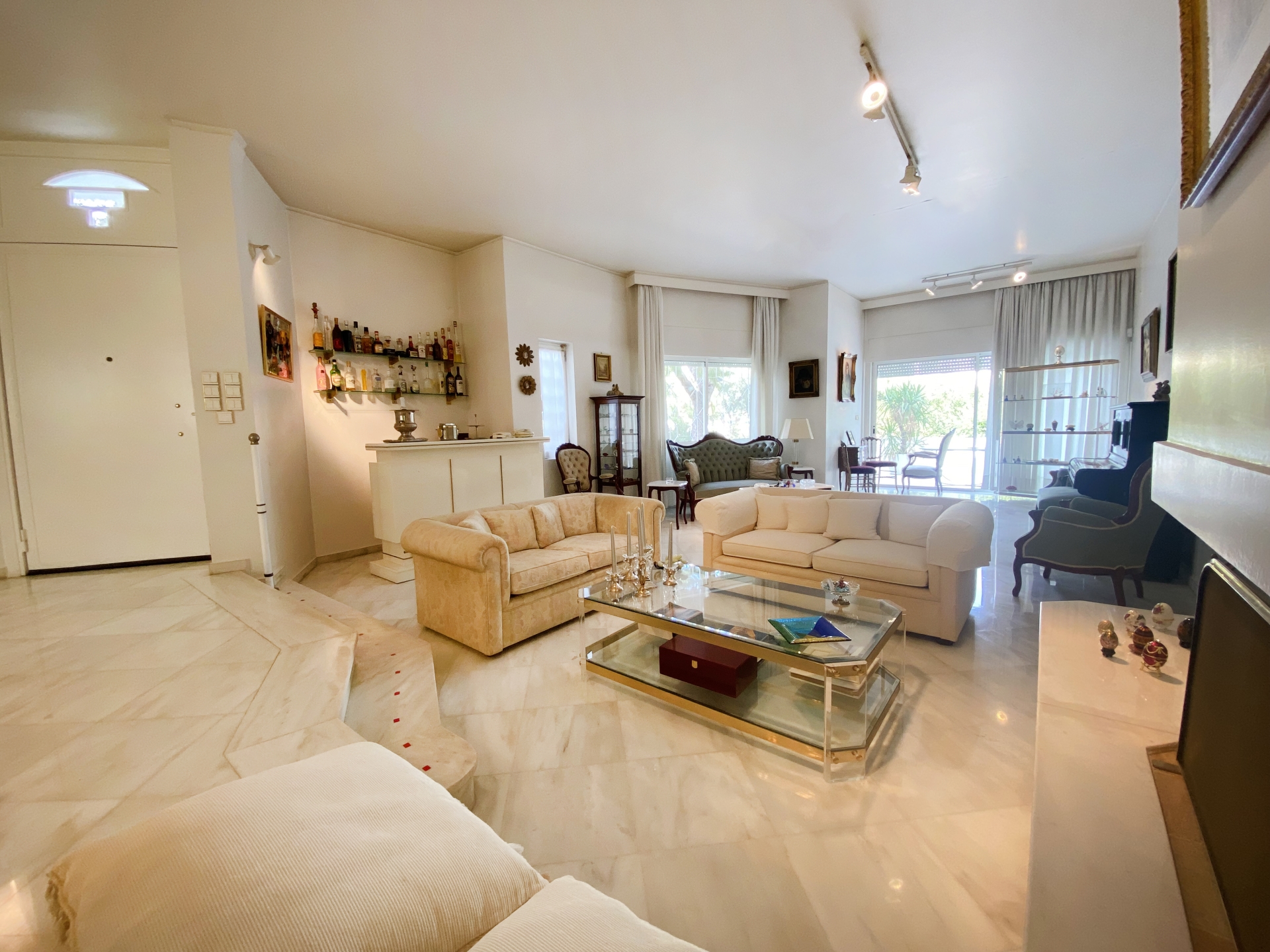 Gallery image 13