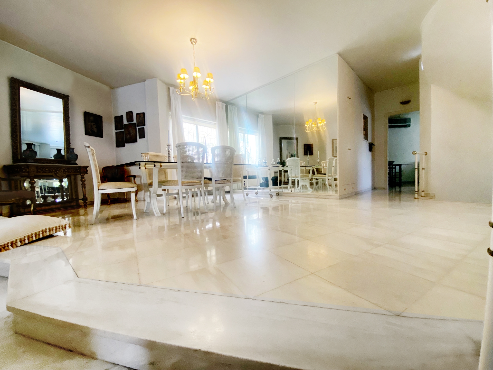 Gallery image 11