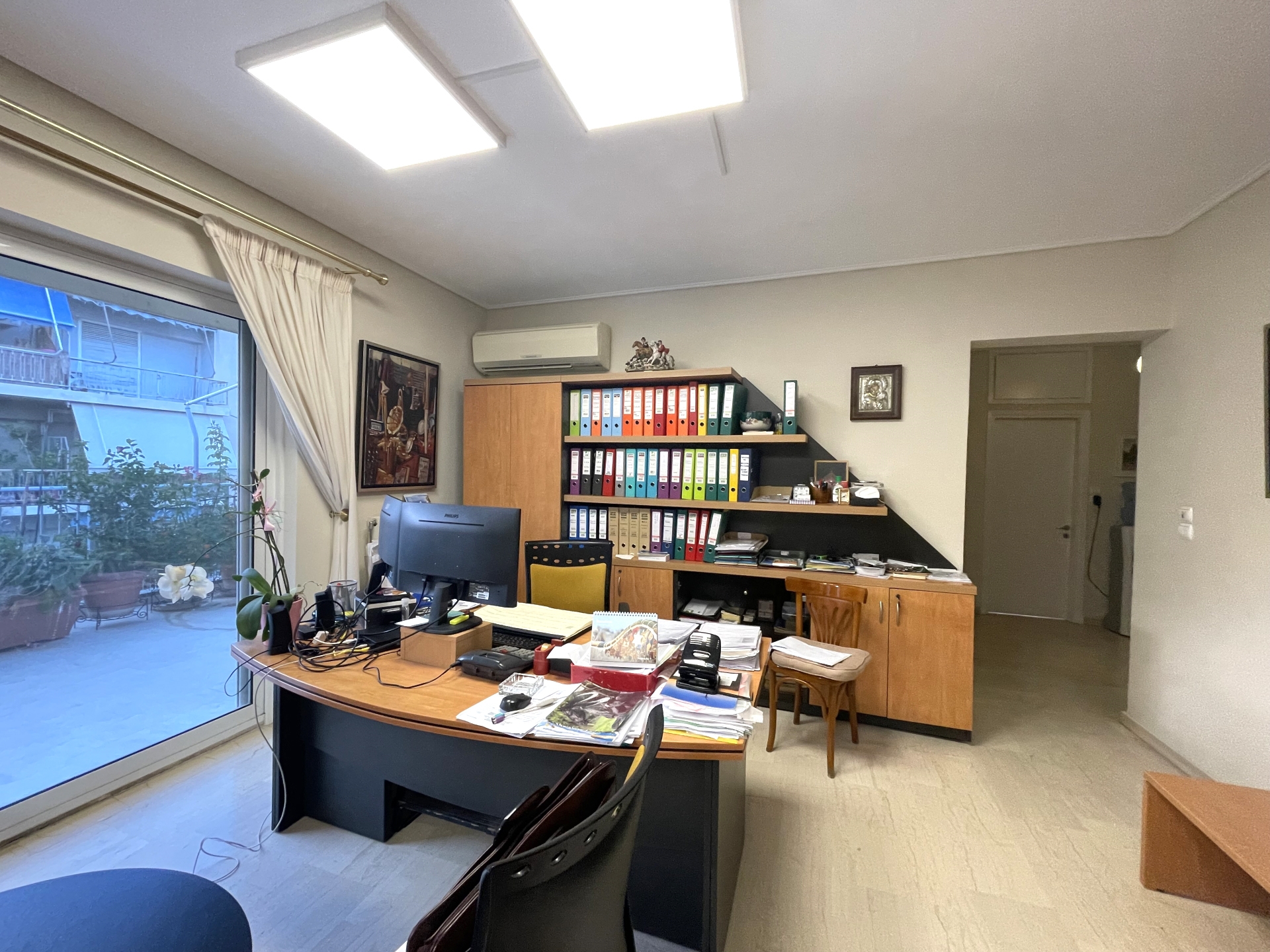 Gallery image 4