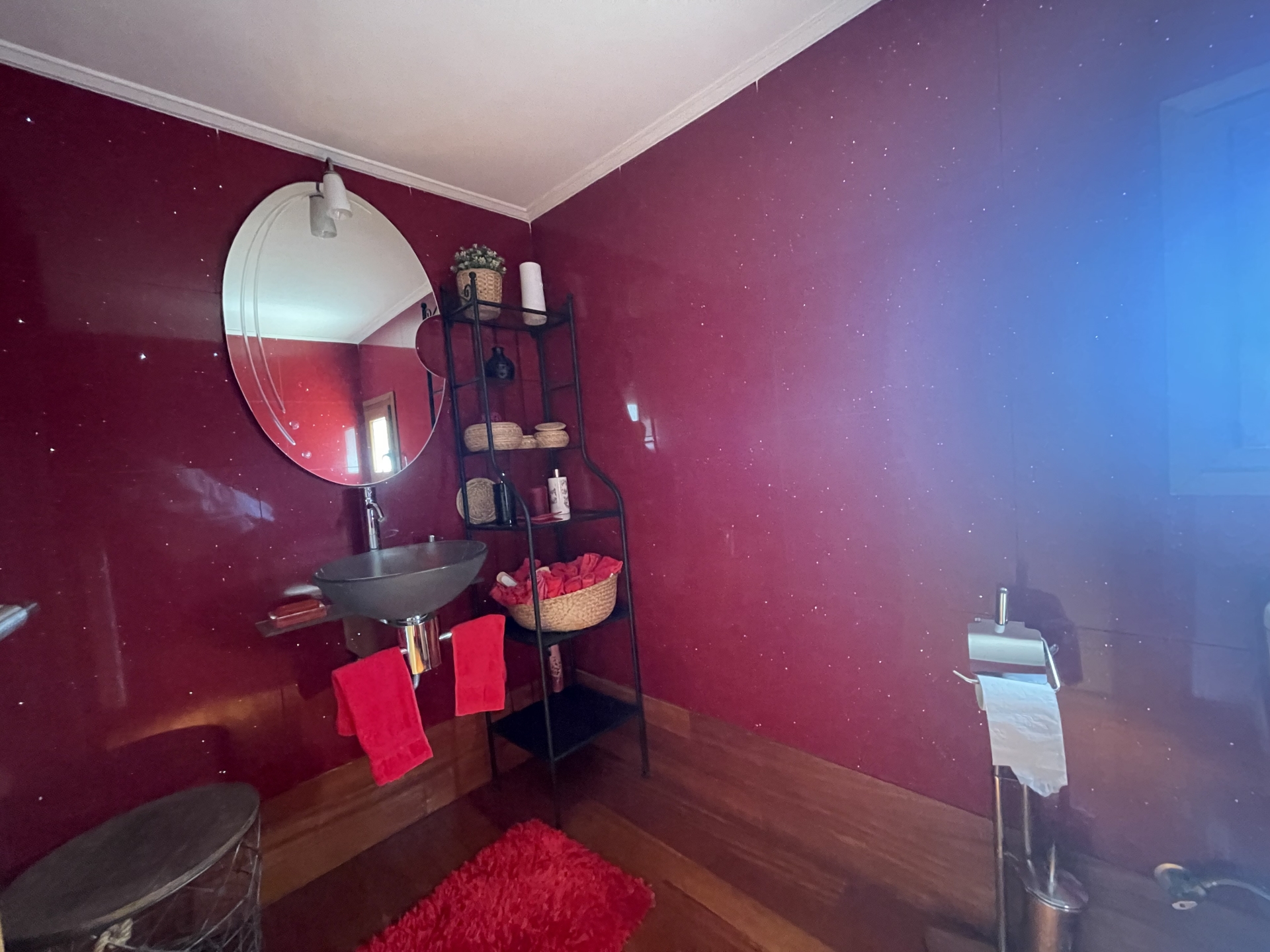 Gallery image 13