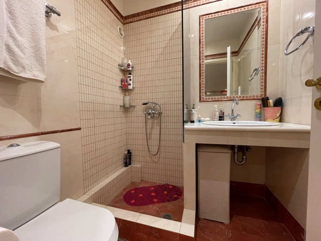 Gallery image 10