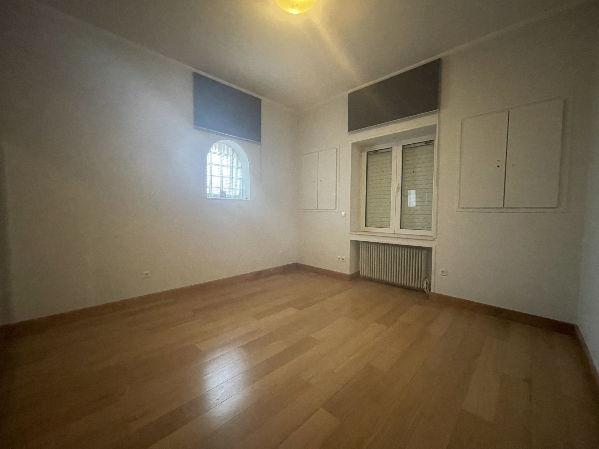 Gallery image 7