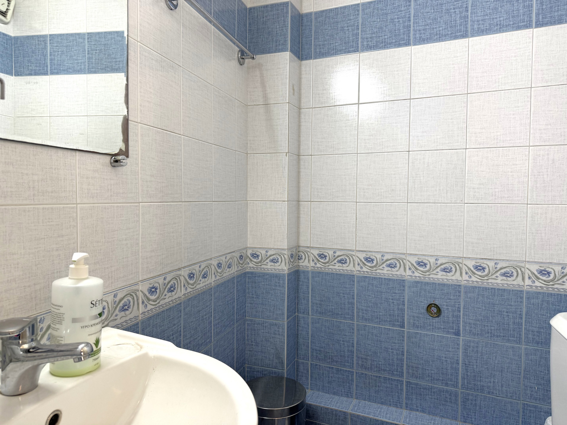 Gallery image 15