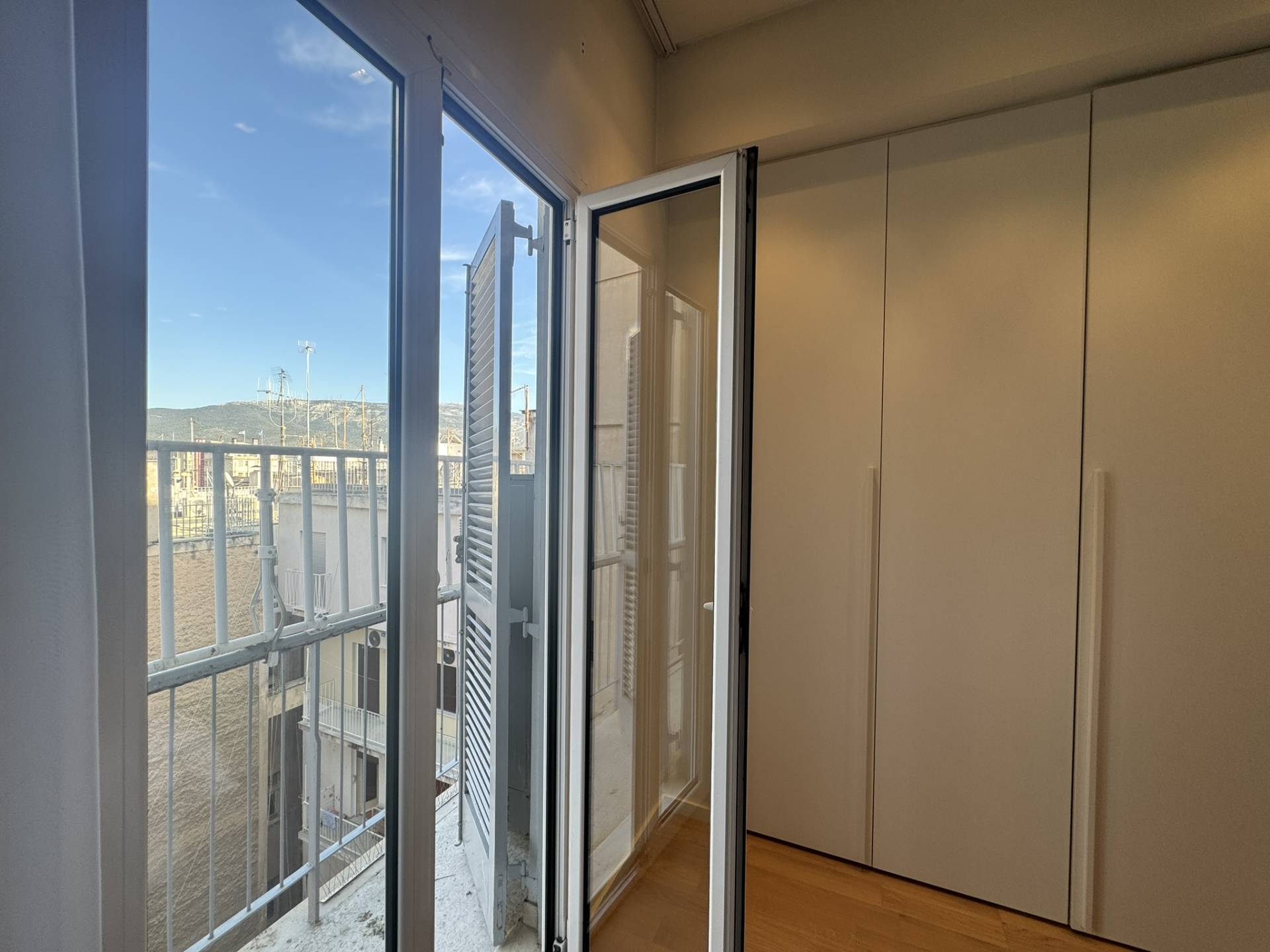 Gallery image 10