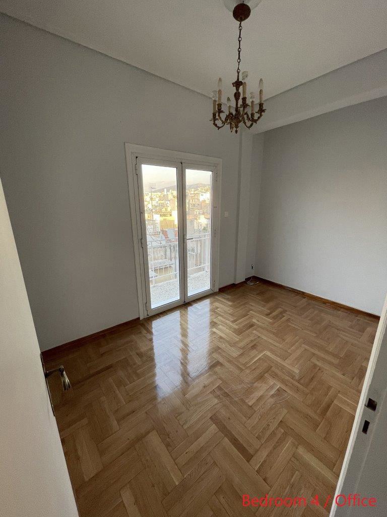 Gallery image 10