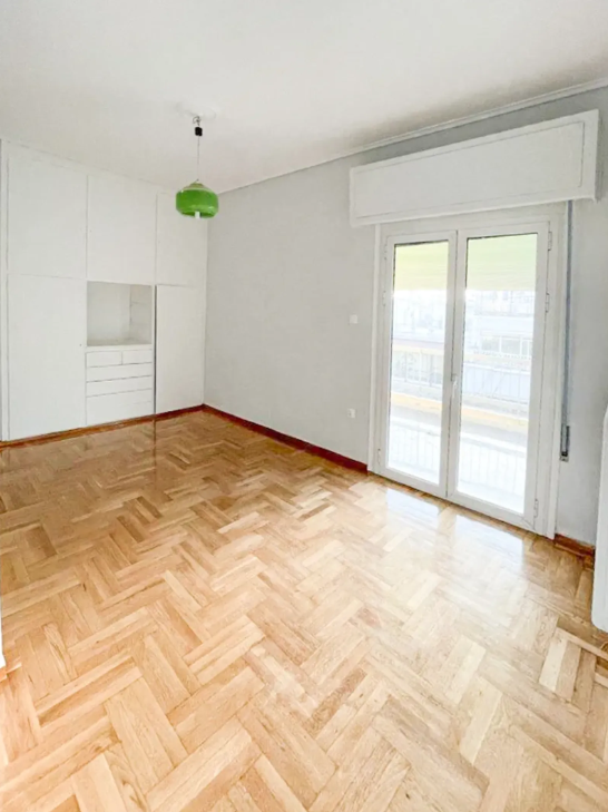 Gallery image 12