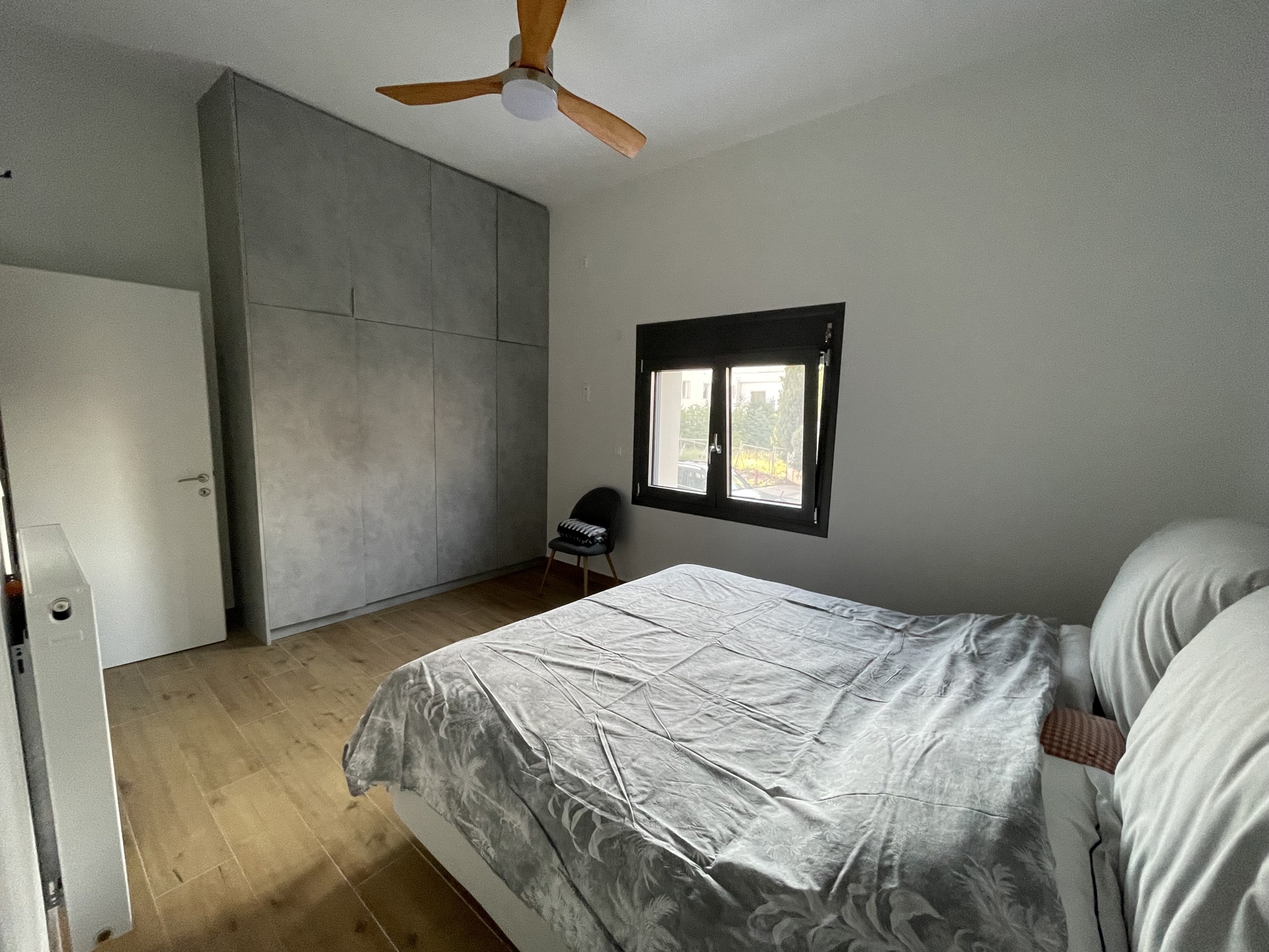 Gallery image 12