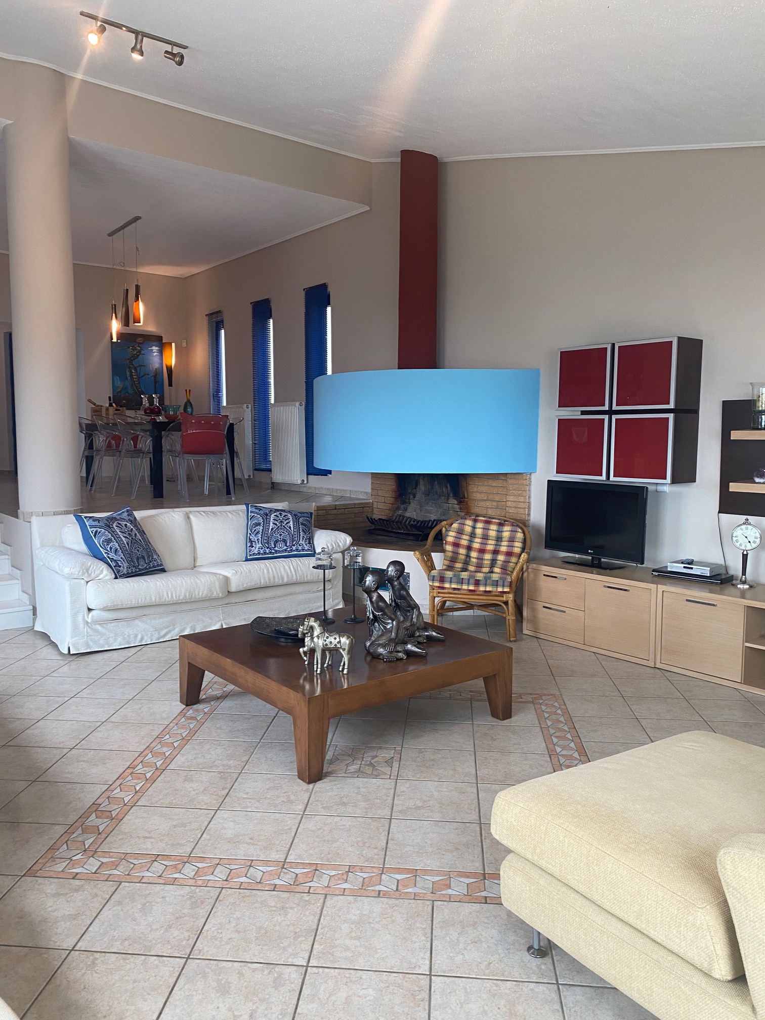 Gallery image 6
