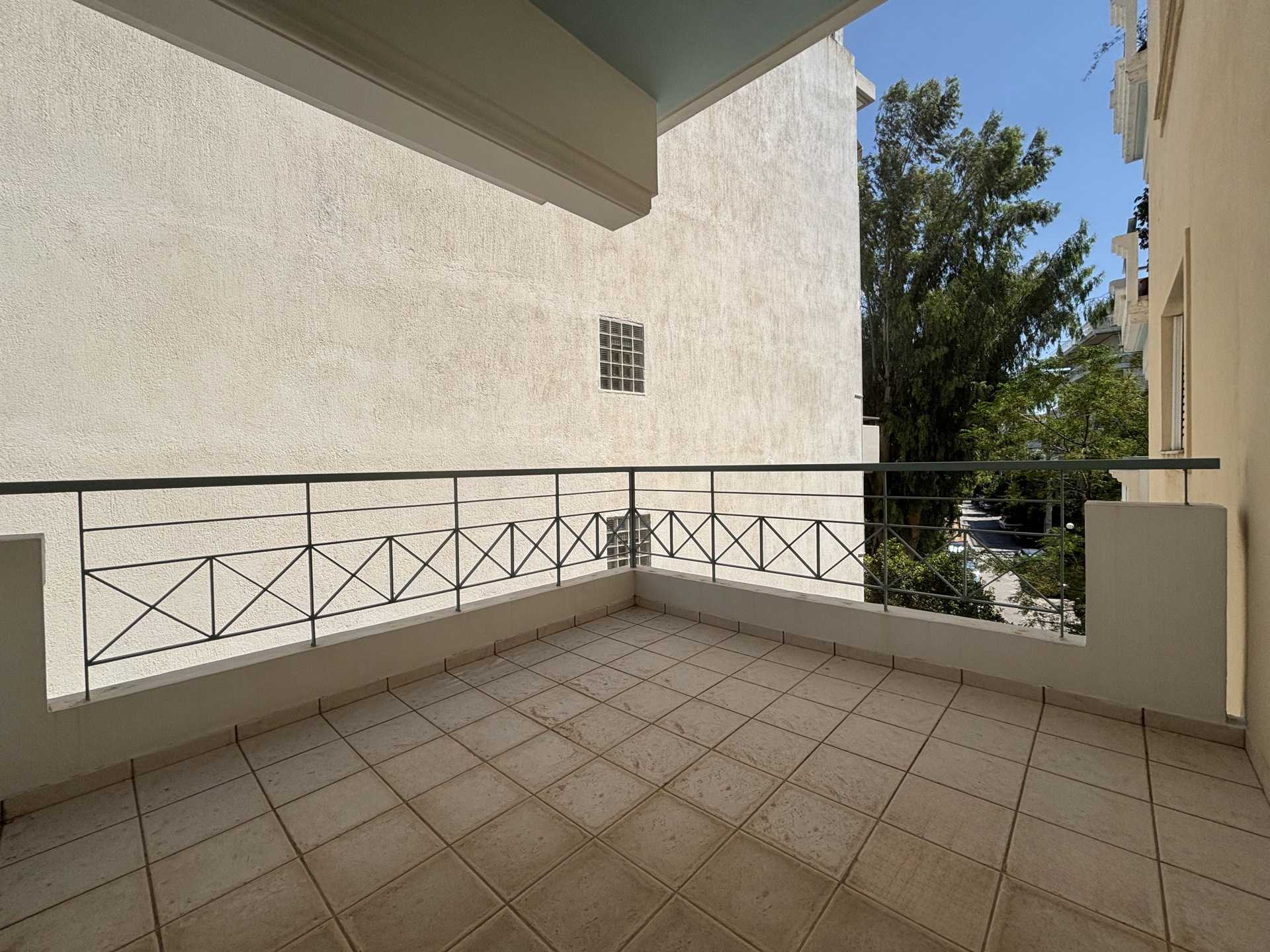Gallery image 13