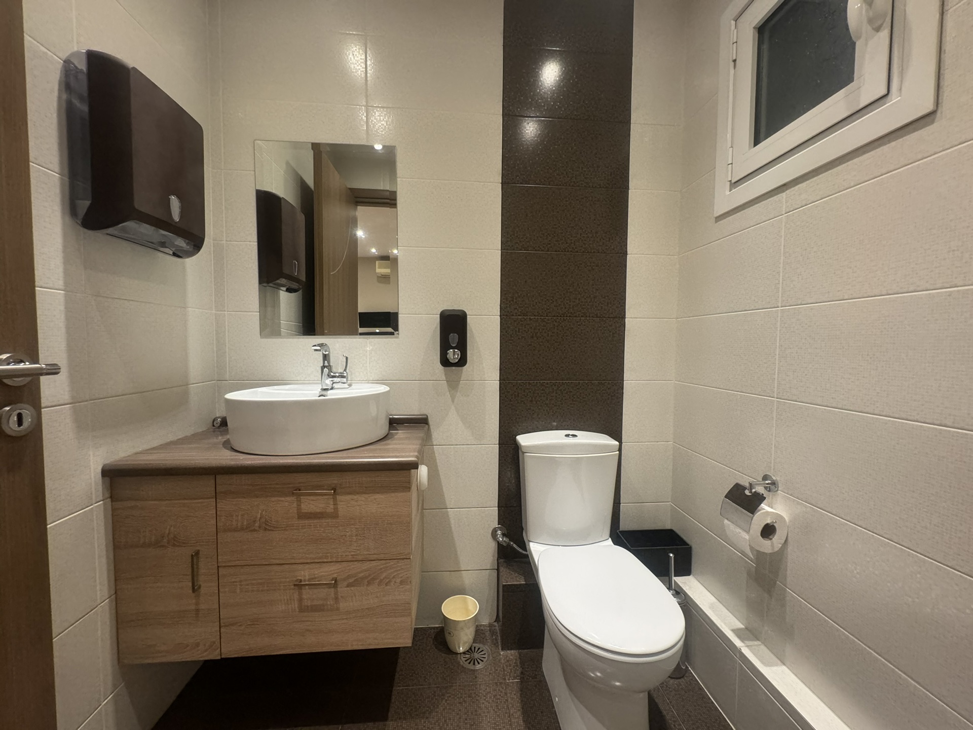 Gallery image 12