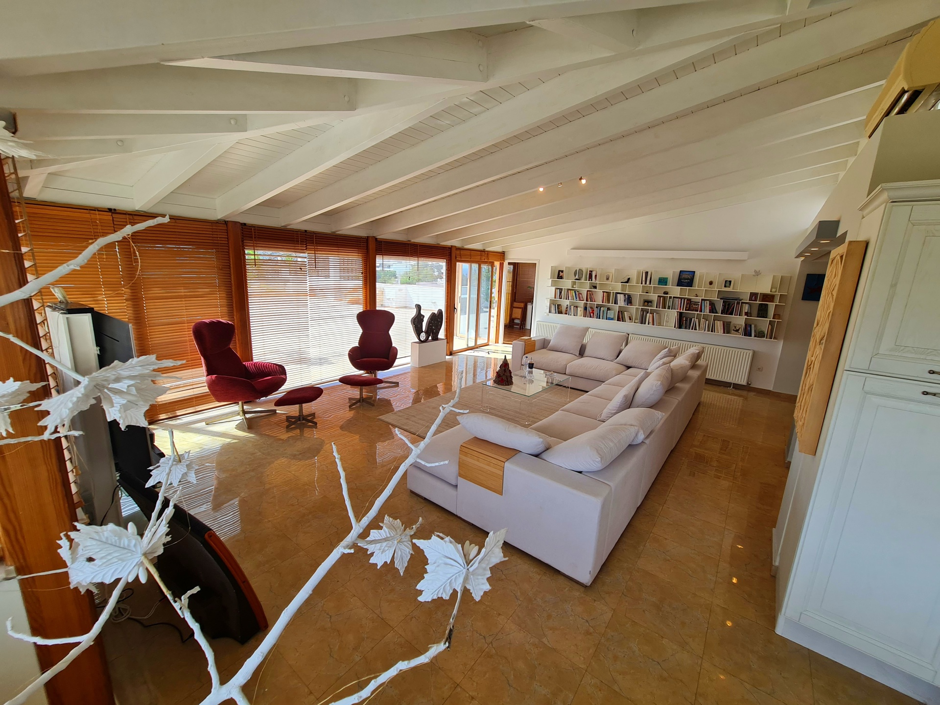 Gallery image 5