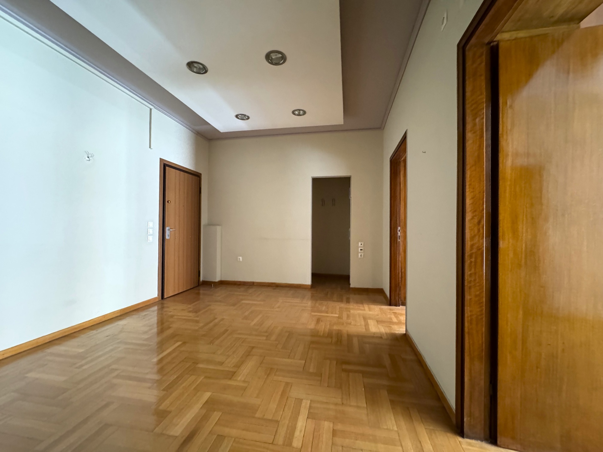 Gallery image 15