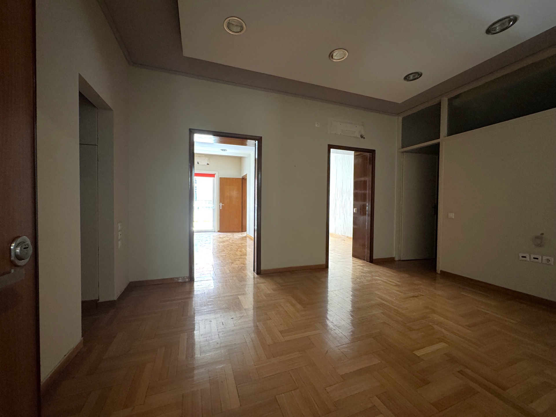 Gallery image 19